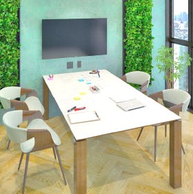 オフィスの会議室用ガラス - テーブル天板用強化ガラス／会議室のテーブルに②