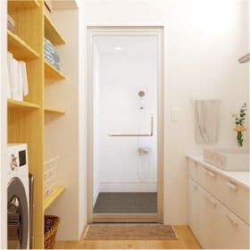 浴室のドアに「アルミ框・枠付き強化ガラスドア」を使用した事例(1)