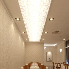 旅館のレストランの照明カバーに「ワーロン 和紙調アクリル」を使用した事例
