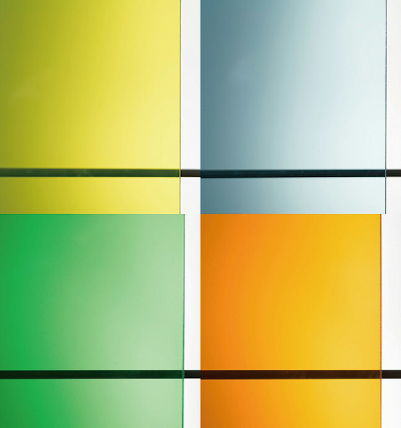 色ガラスの買取対応が可能