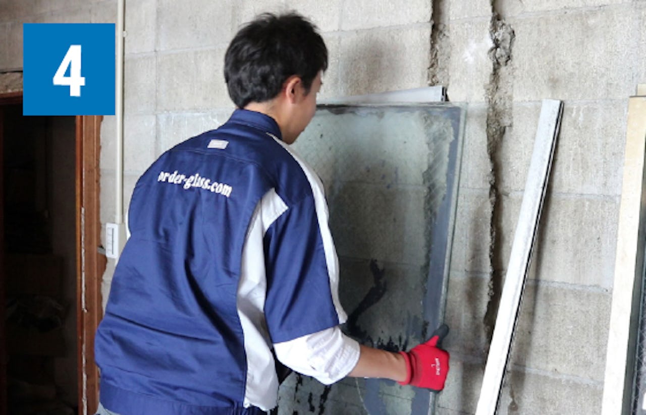 廃ガラス・鏡買取サービスの流れ④ガラス・鏡の引き取り