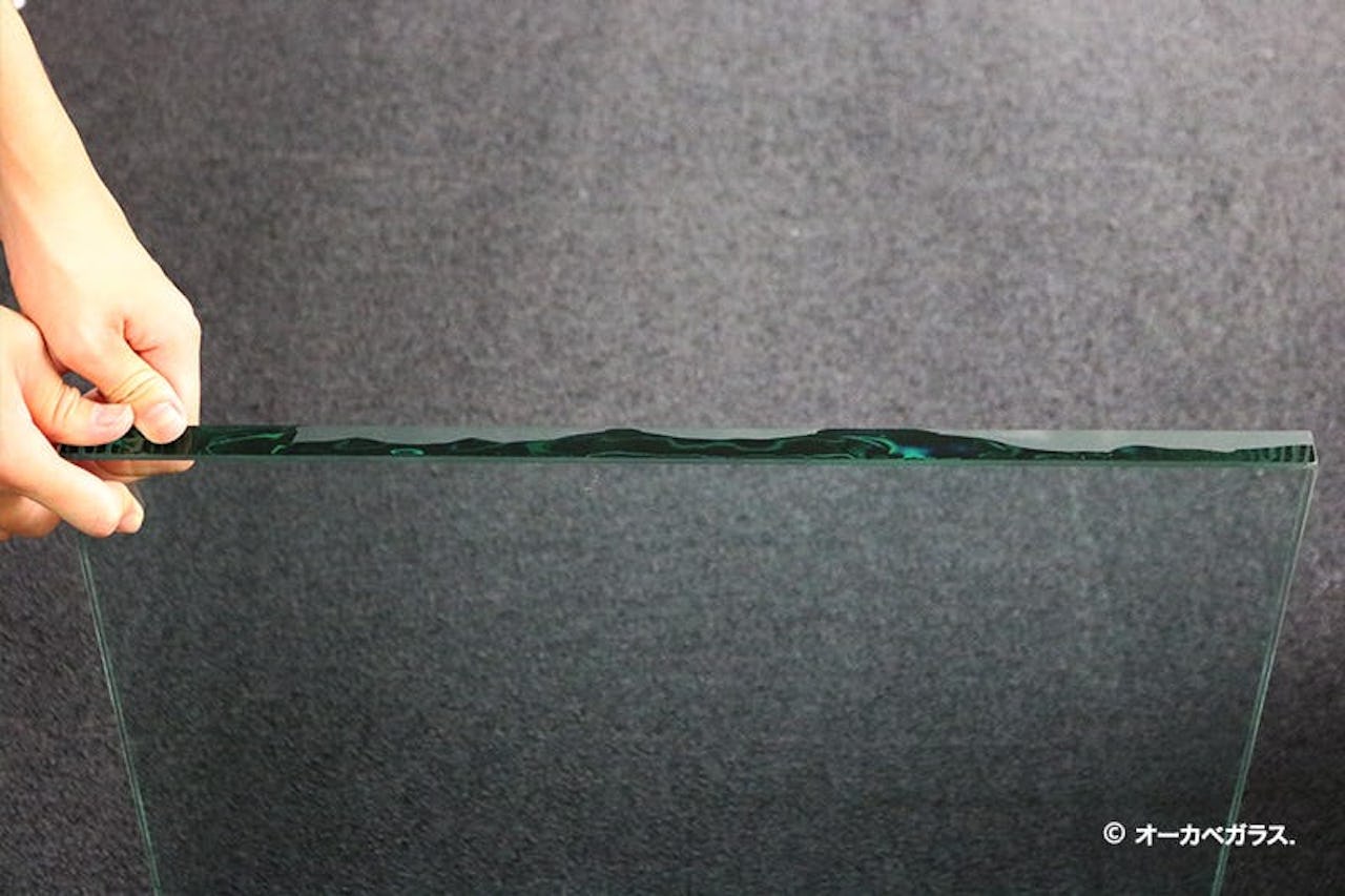 フロートガラス(19ミリ)の切断面 (1)