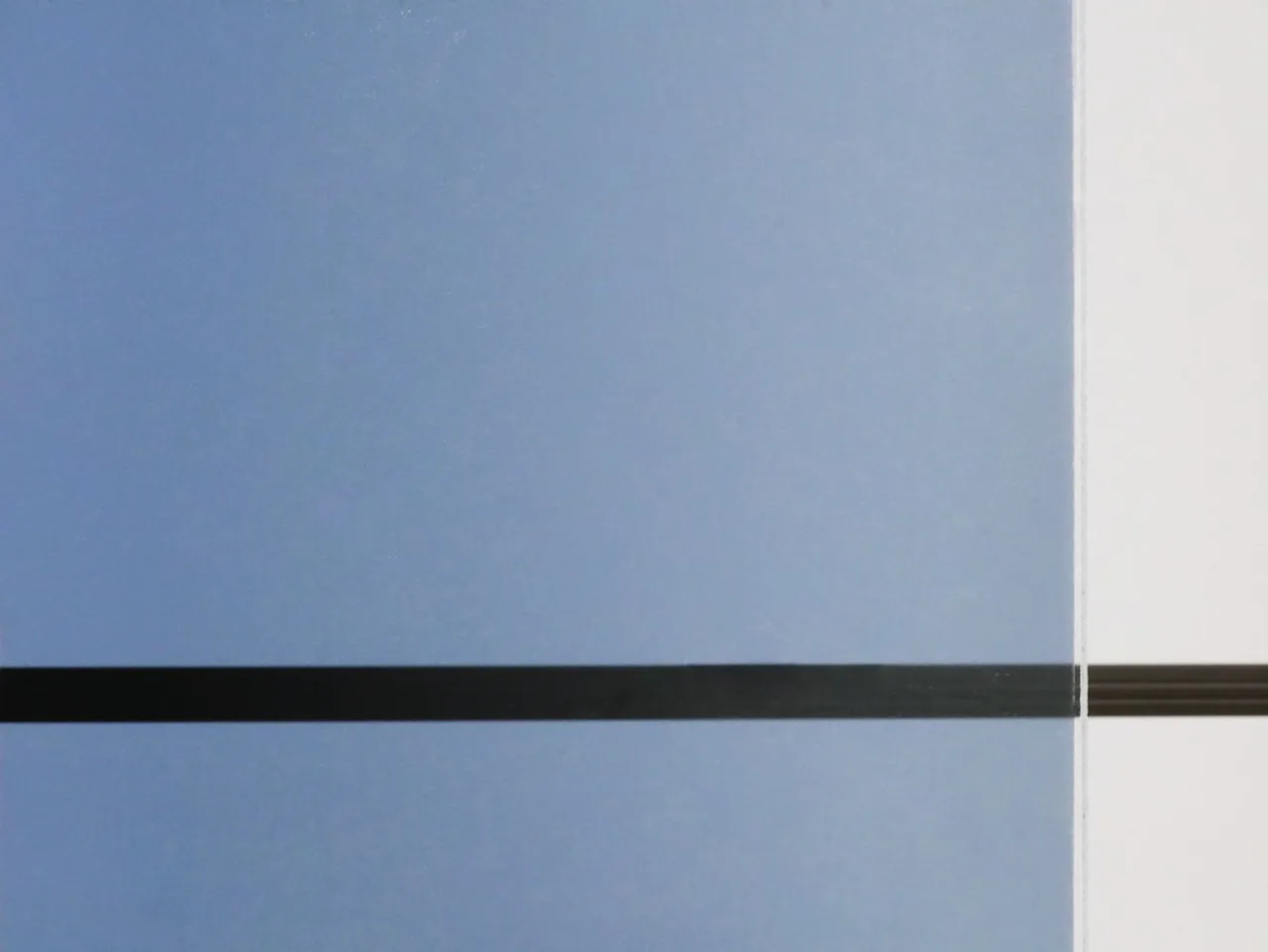 フィルムガラス - 遮熱フィルム(シルバー35X)