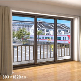 真空ガラス(スペーシア・クリアFit) - 使用事例:道路や線路に面した窓に