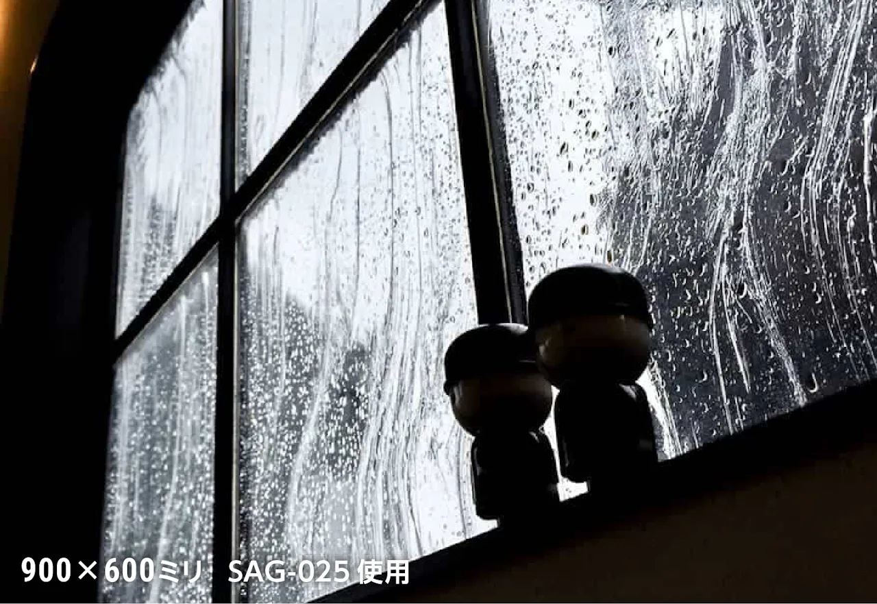 アンティークガラス - 使用事例：外装窓に