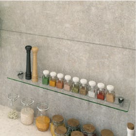 ガラス棚板(強化ガラス) - 使用事例：キッチンの棚受けに