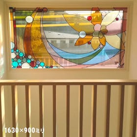 フルオーダーステンドグラス - 明り取り窓に使用した事例