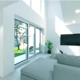 真空ガラス「スペーシアクール」- 使用事例:西日の強い室外窓に