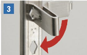 透明ガラス:ステンレス棚柱セット - 取付方法③横になっている棚受けを90度回転させる