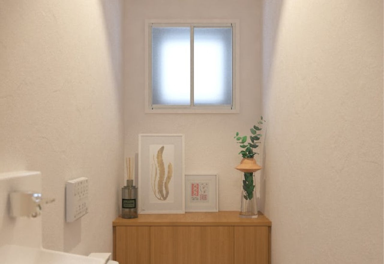 トイレに断熱窓「フクマド(浴室簡易内窓)」を設置した事例