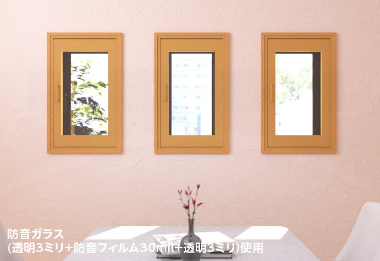 リビングの窓を防音効果のある「メルツエンサッシ内窓 内開き窓」でリフォームした事例