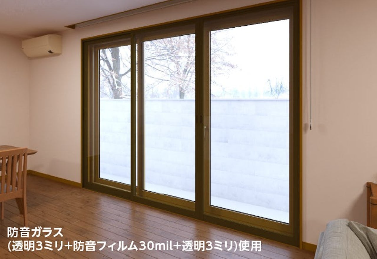 リビングの窓を防音効果のある「メルツエンサッシ内窓 引違い窓(3枚戸)」でリフォームした事例
