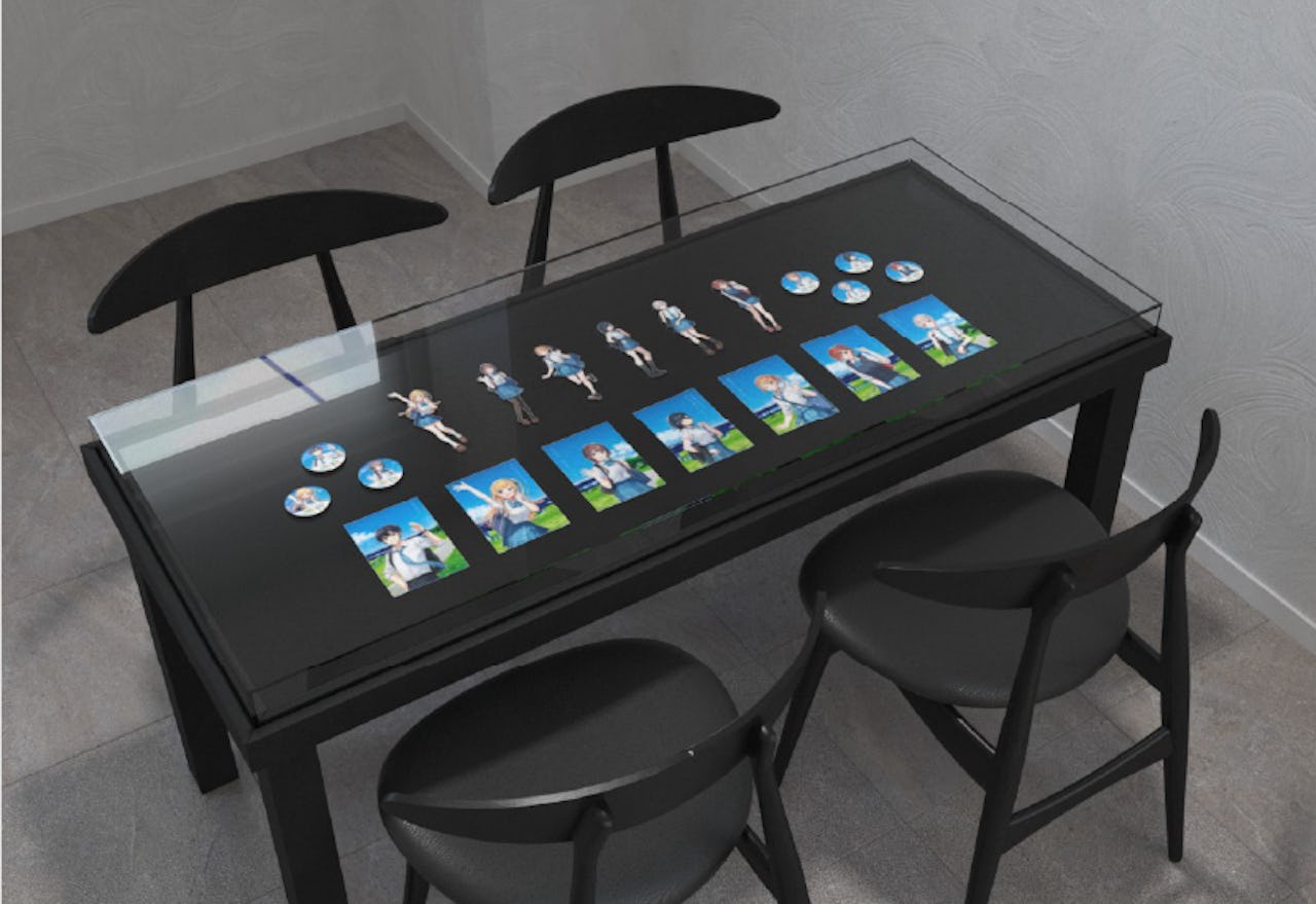 フィギュアテーブルに、「オーダーメイドできるガラスショーケース」を使用した事例(2)