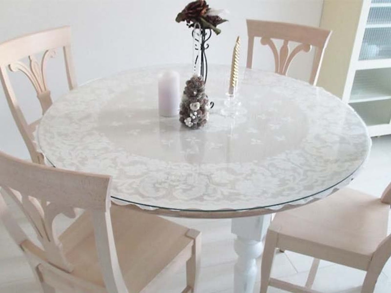 テーブルマットのガラス天板 - 正円形の例