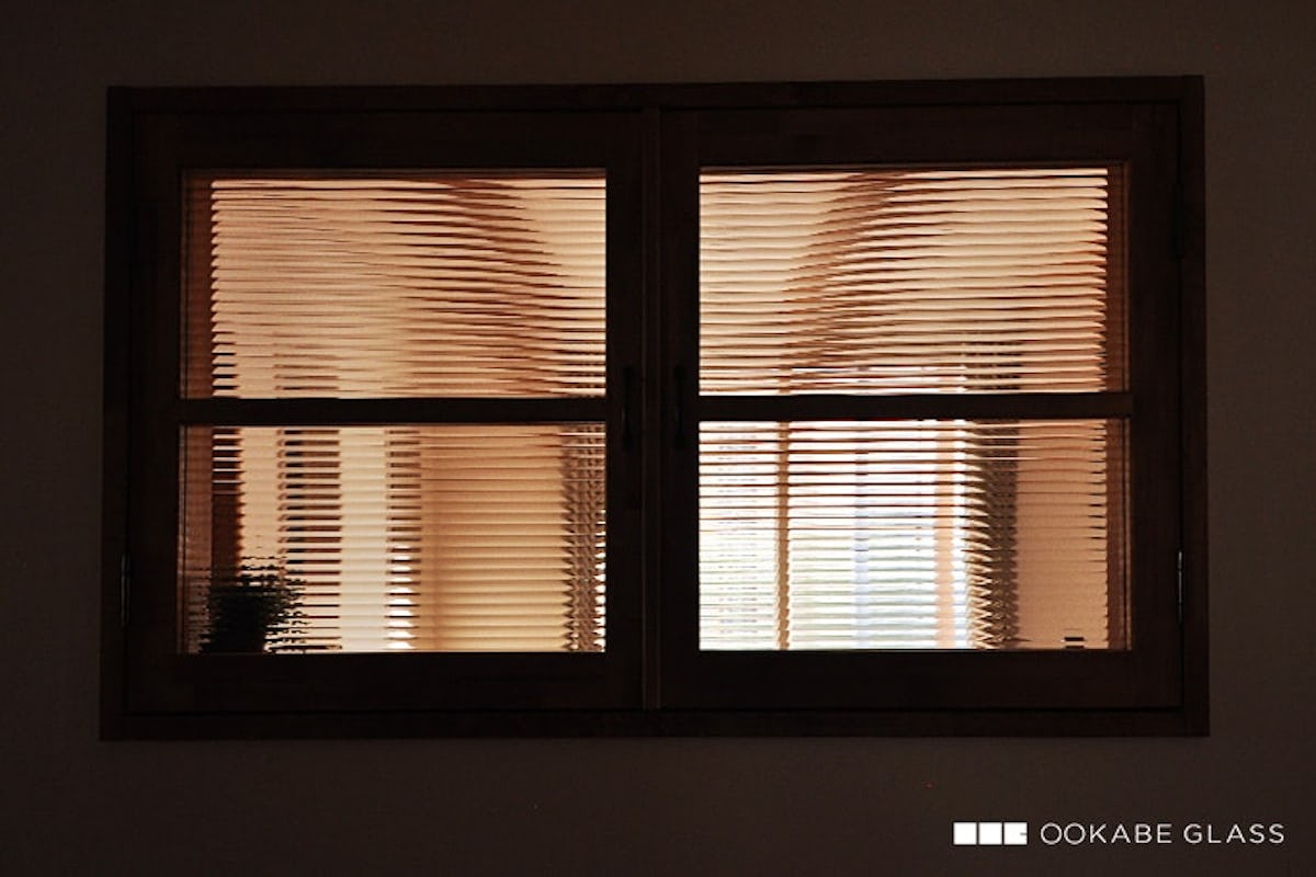 室内窓に使用した「モールガラス」-4