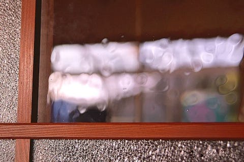 昭和レトロ風ガラス／おすすめの波ガラス(波打ち・波板ガラス)