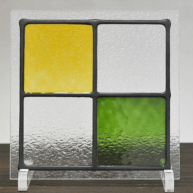 ステンドグラス「スクウェア」シリーズの「ラティス」