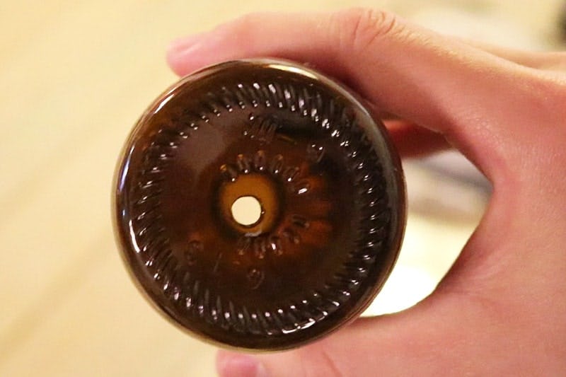 ガラス瓶 に 穴あけ はできる 実際に工具を使って穴をあけてみた オーダーガラス板 Com ガラス瓶 に 穴あけ はできる 実際に工具を使って穴をあけてみた オーダーガラス板 Com