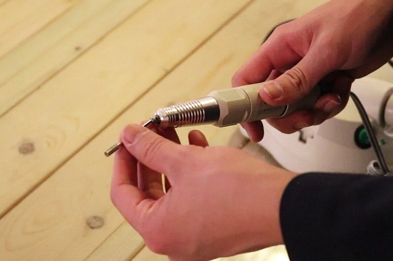 ガラス瓶 に 穴あけ はできる 実際に工具を使って穴をあけてみた オーダーガラス板 Com ガラス瓶 に 穴あけ はできる 実際に工具を使って穴をあけてみた オーダーガラス板 Com