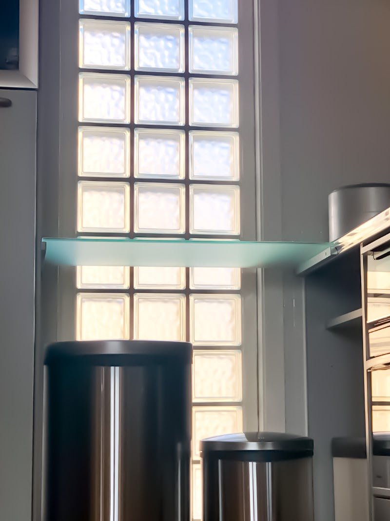 キッチンの作業台にフロストガラスを設置/KT様(2)