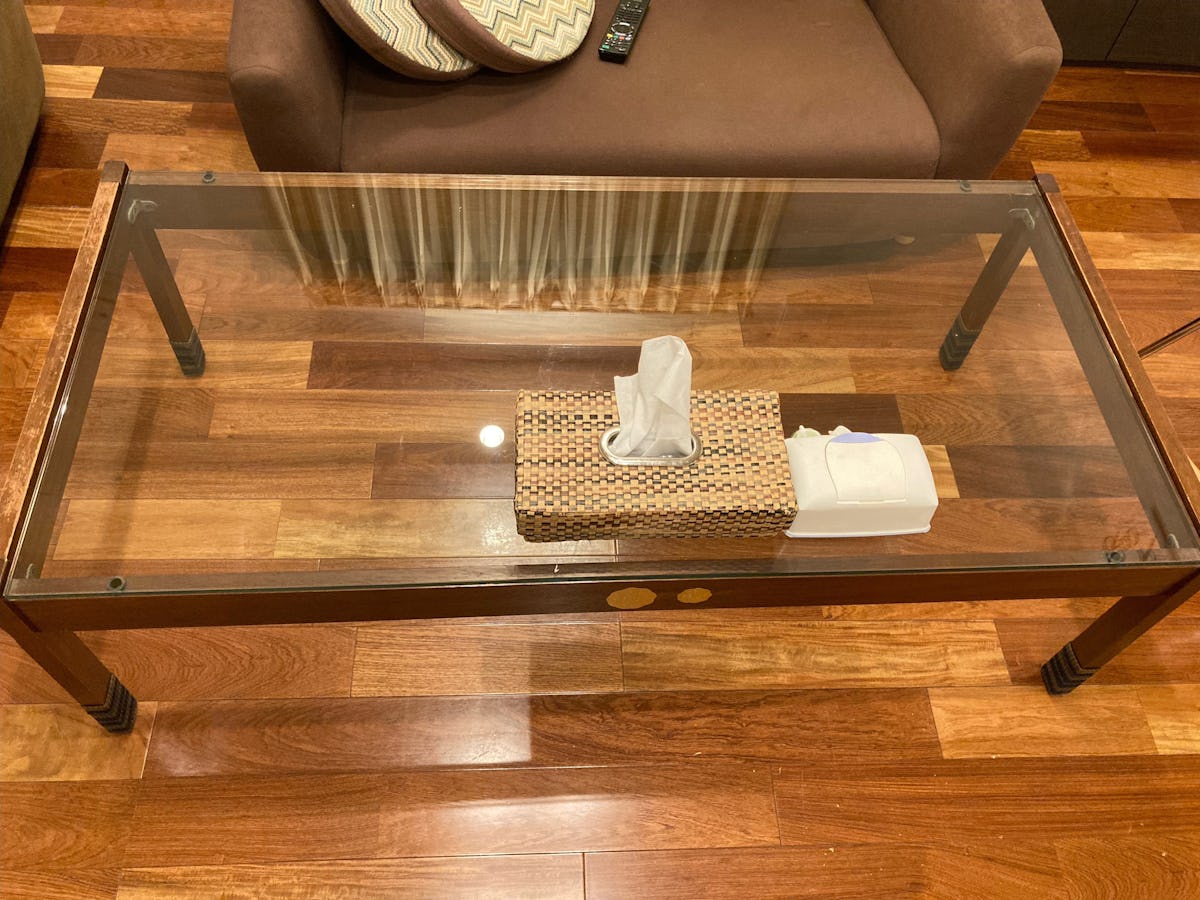 リビングローテーブルの天板に「強化ガラス」/K様