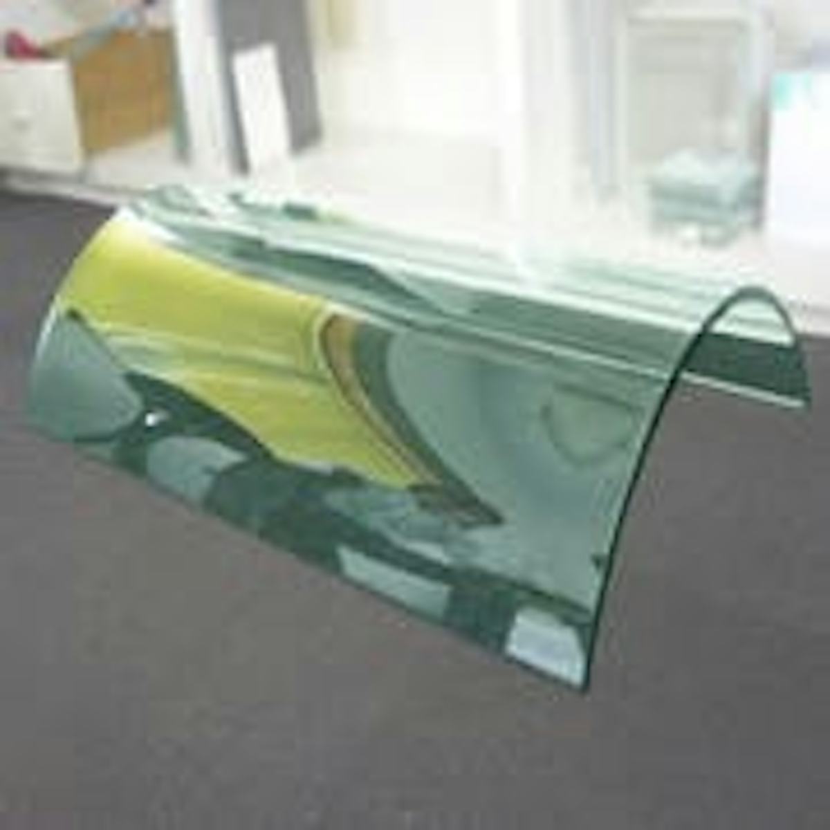 ガラスの曲げ加工