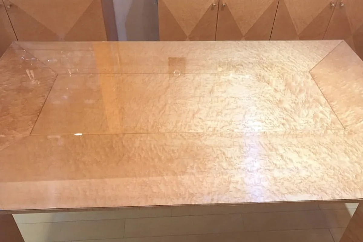 ダイニングテーブルの天板に「強化ガラス」／H様