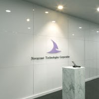 ホワイトガラス